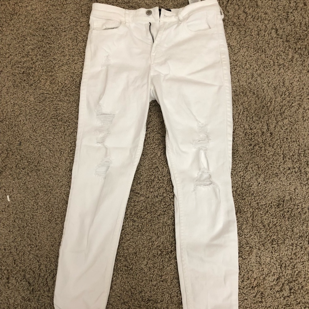 Hollister cropped white ripped jeans
